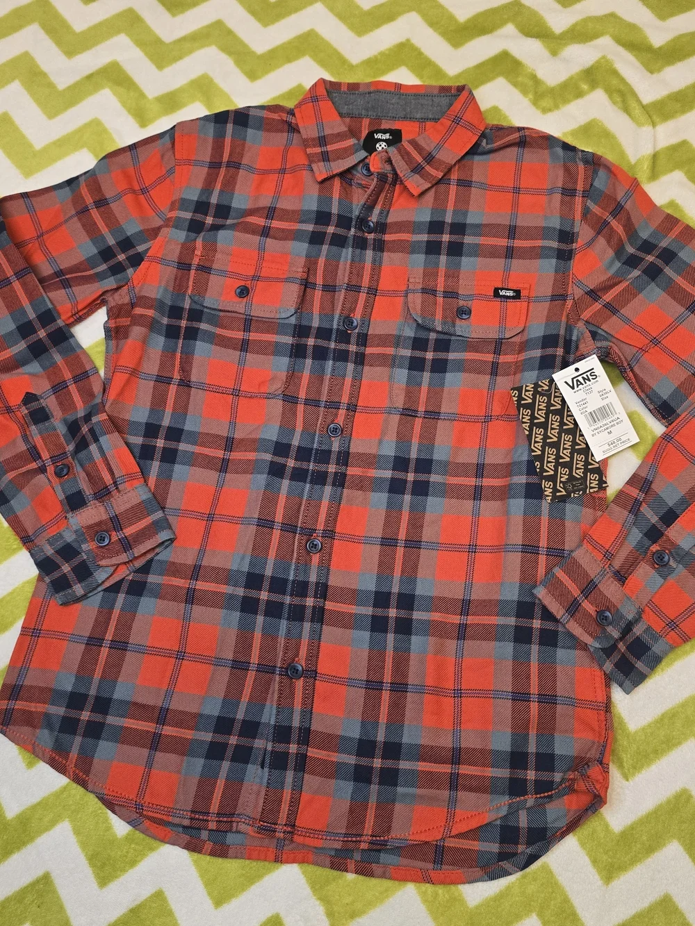 Vans Kid's Red Plaid Flannel Shirt Size Medium